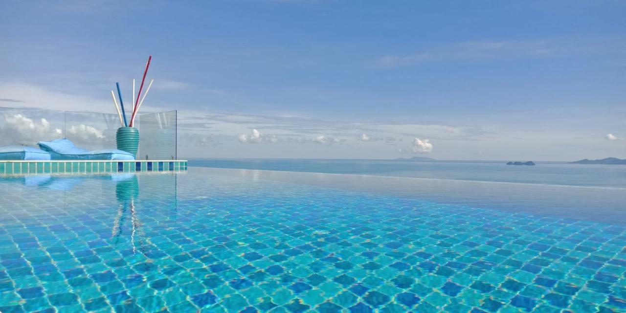 The View * Strand Ban Tai